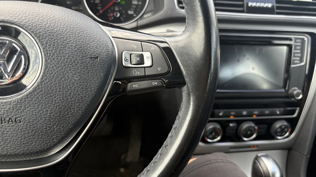 2019 Volkswagen Passat 2.0T Wolfsburg Edition thumbnail 20
