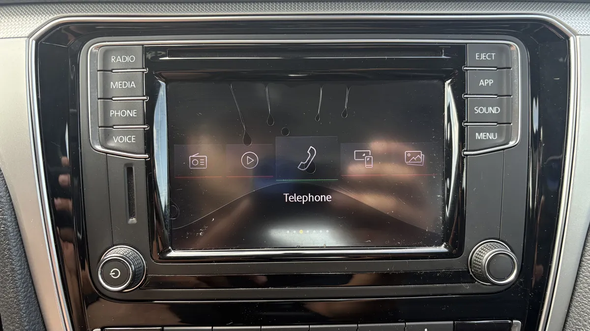 2019 Volkswagen Passat 2.0T Wolfsburg Edition thumbnail 24