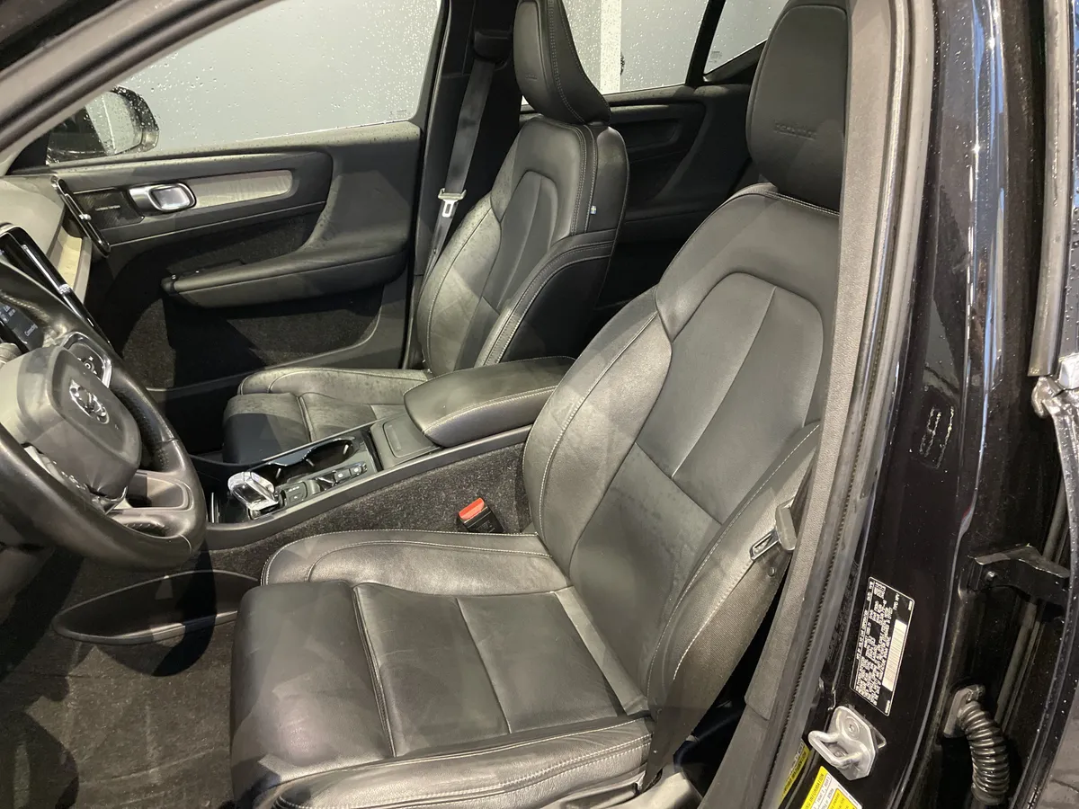 2019 Volvo XC40 Inscription thumbnail 11