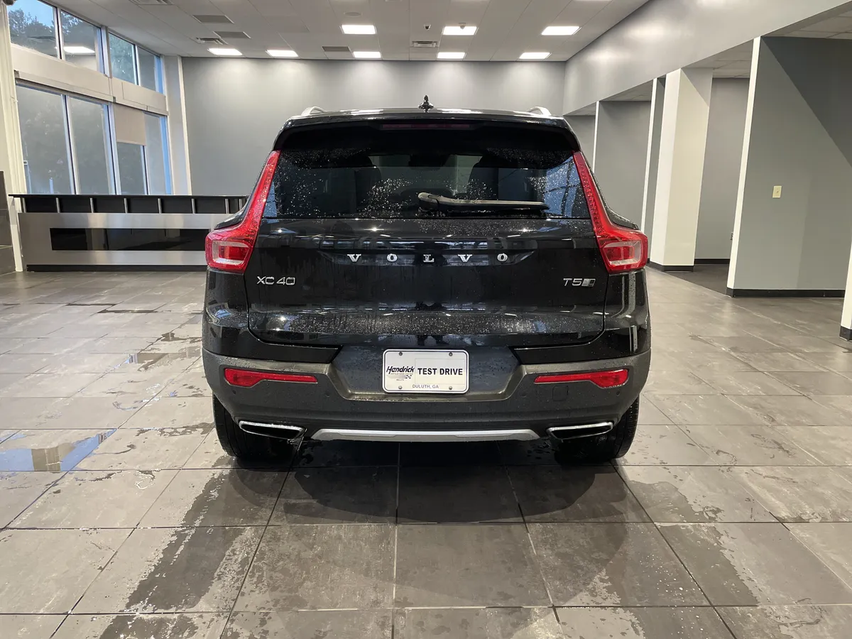 2019 Volvo XC40 Inscription thumbnail 18