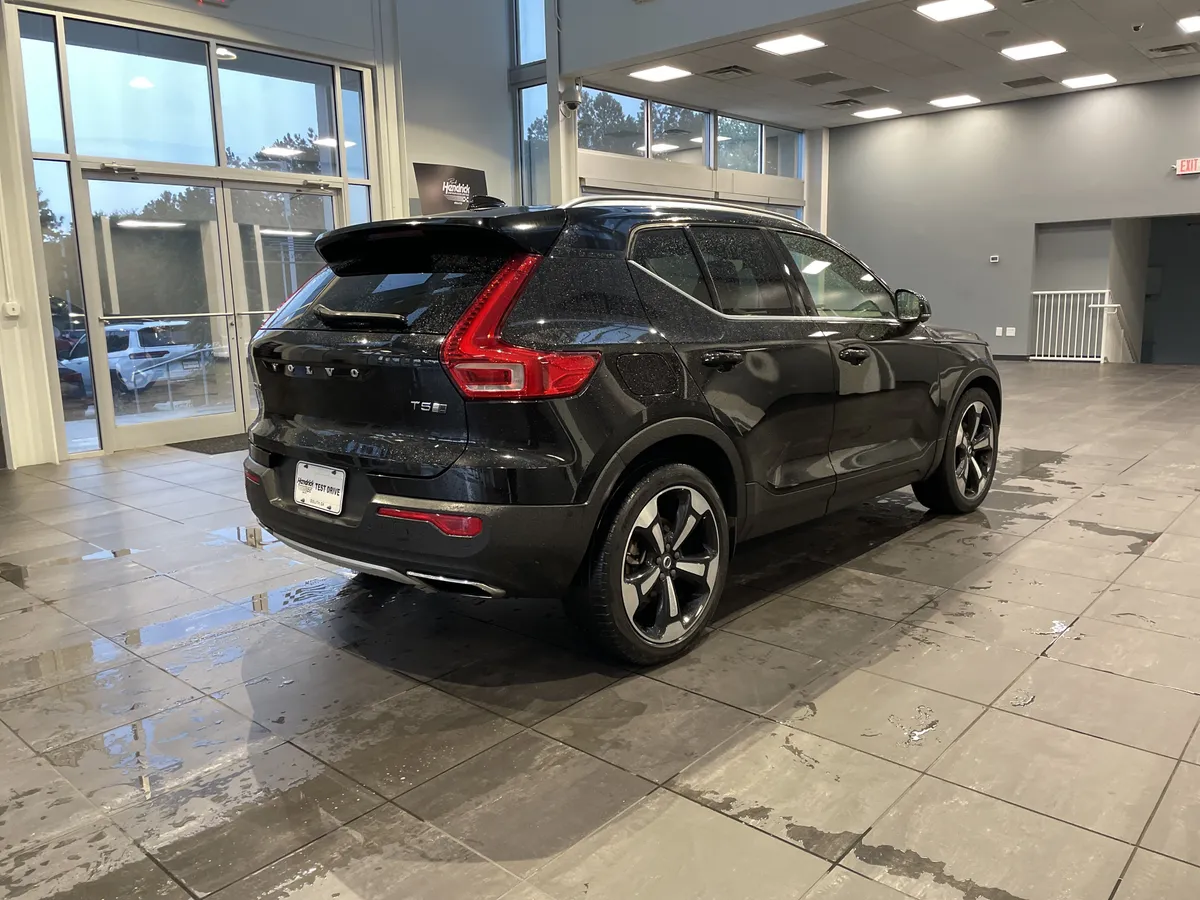 2019 Volvo XC40 Inscription thumbnail 19