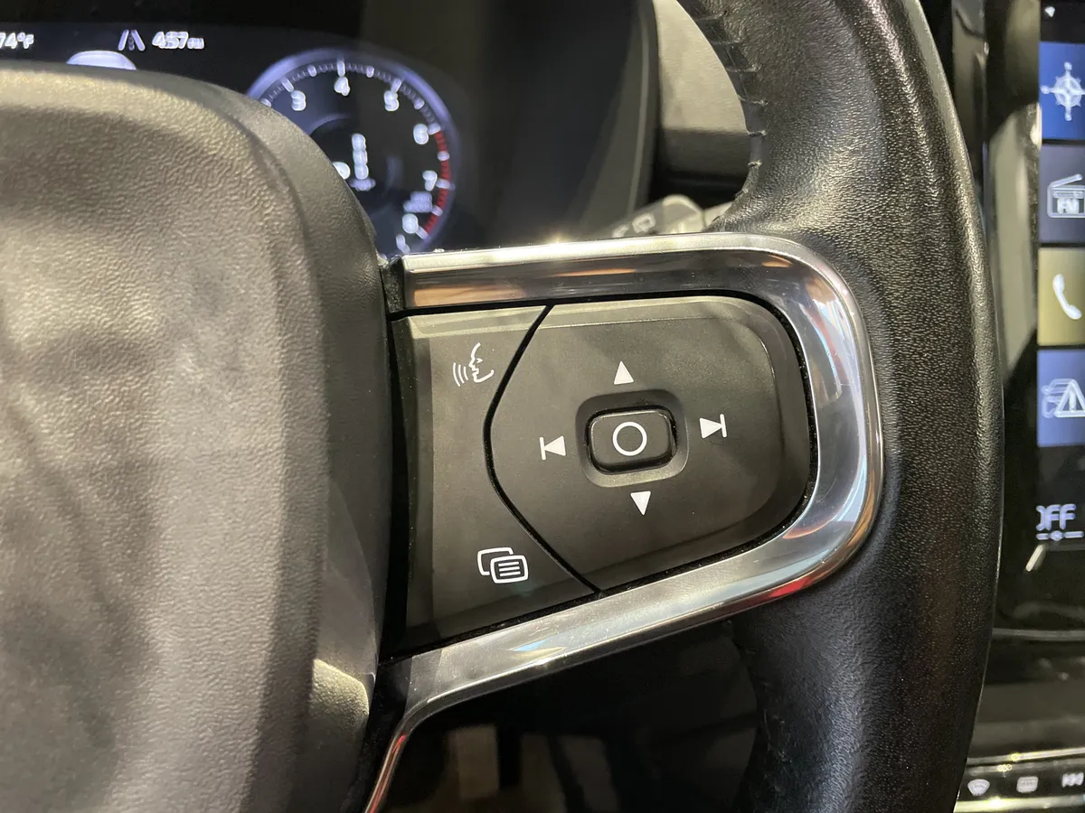 2019 Volvo XC40 Inscription thumbnail 22