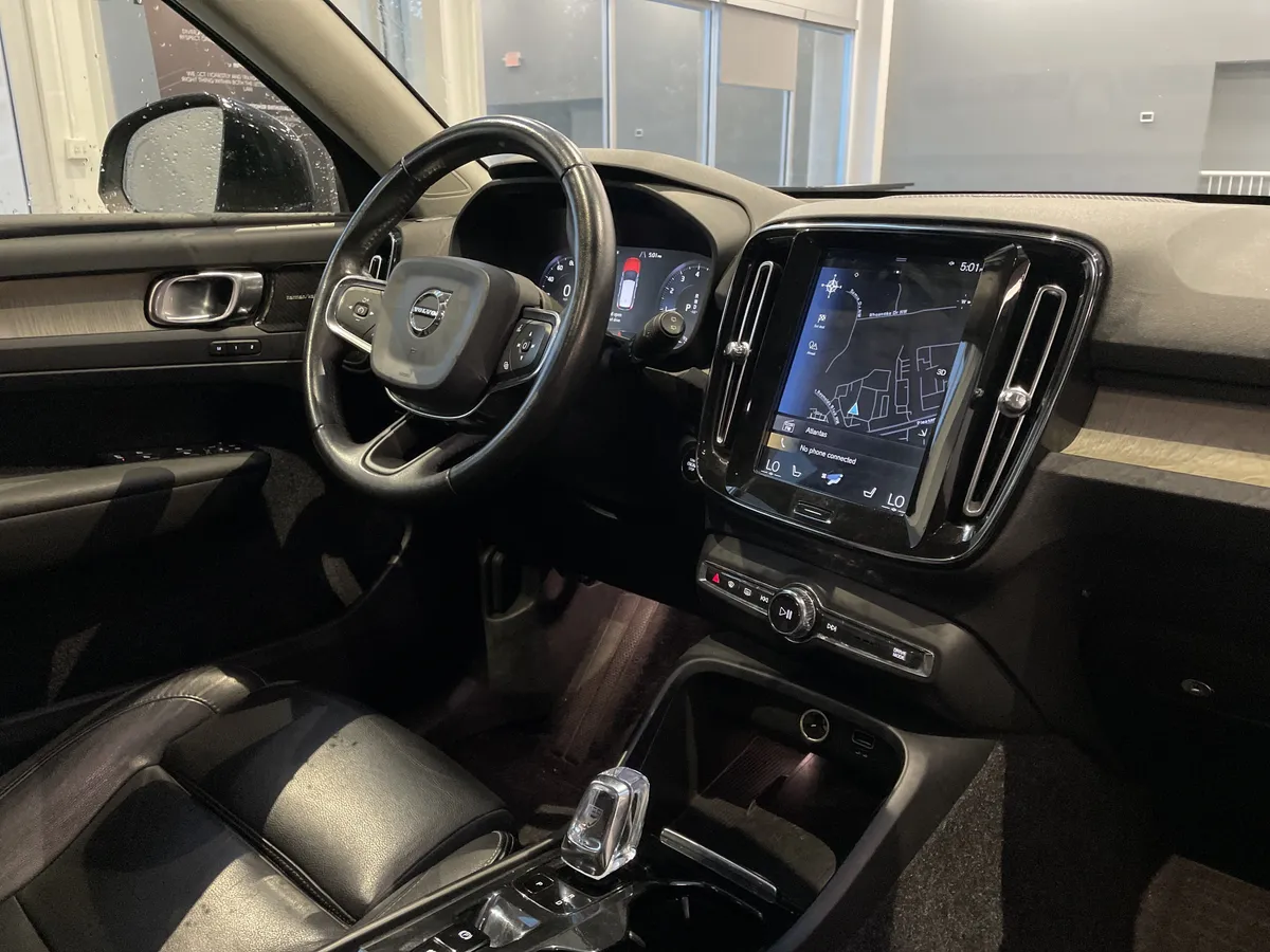 2019 Volvo XC40 Inscription thumbnail 38