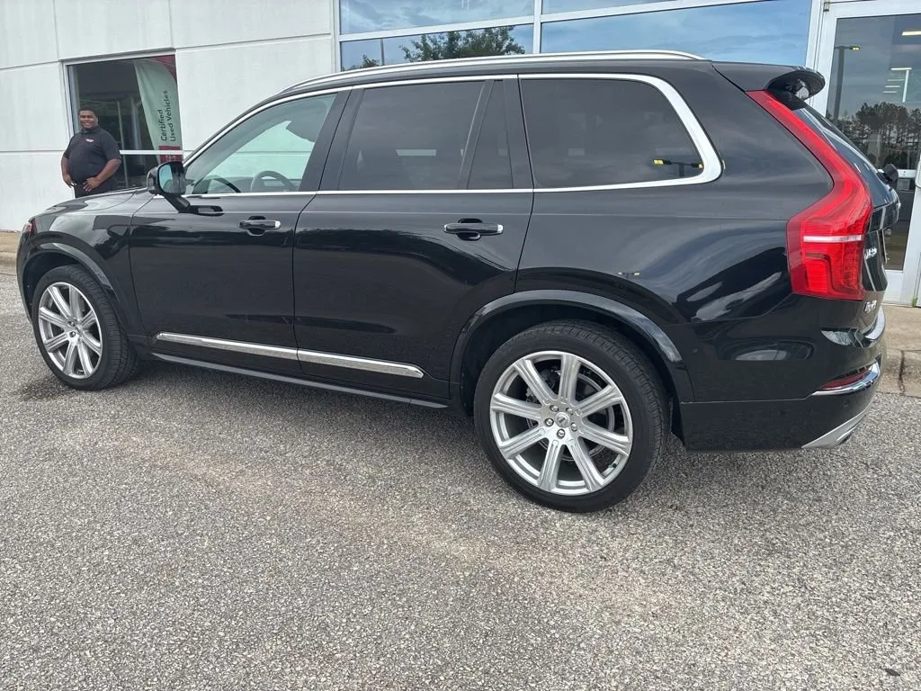 2019 Volvo XC90 T6 Inscription thumbnail 2