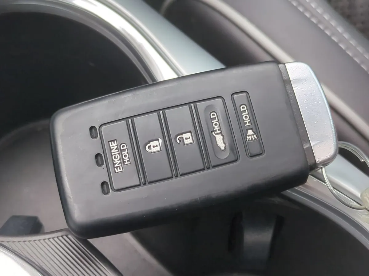 2020 Acura TLX w/Technology/A-Spec Pkg thumbnail 35