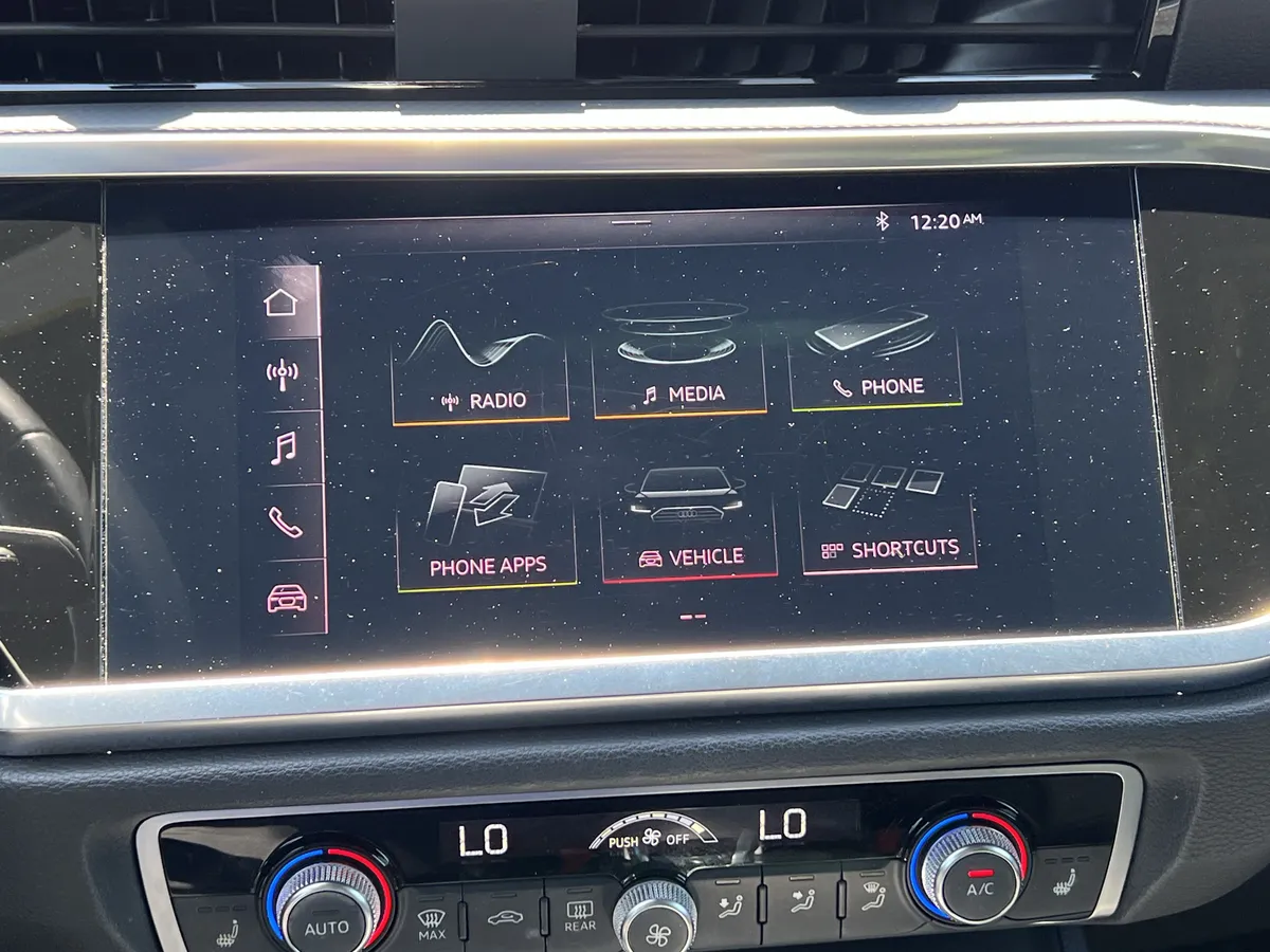 2020 Audi Q3 S line Premium thumbnail 22