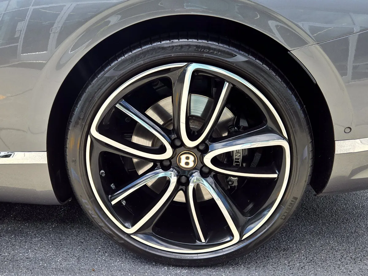 2020 Bentley Continental V8 thumbnail 16