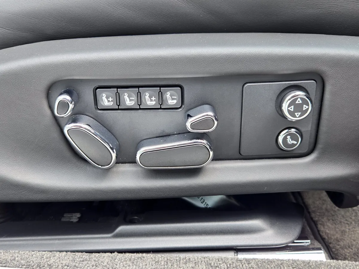 2020 Bentley Continental V8 thumbnail 30