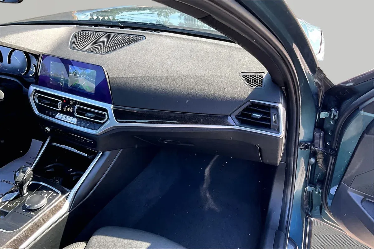 2020 BMW 330i 330i thumbnail 19