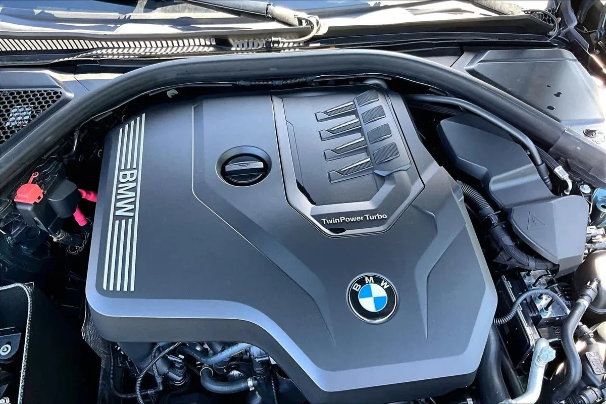 2020 BMW 330i 330i thumbnail 33