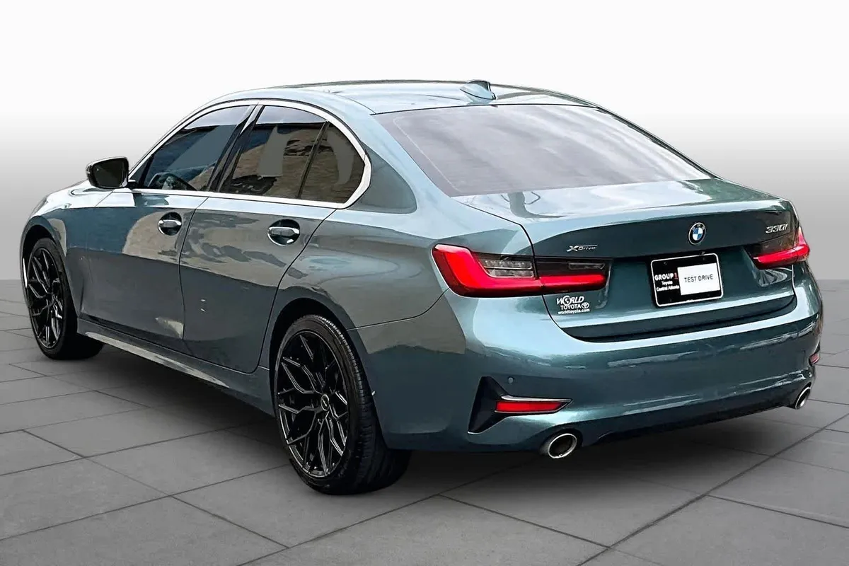 2020 BMW 330i xDrive 330i xDrive thumbnail 12