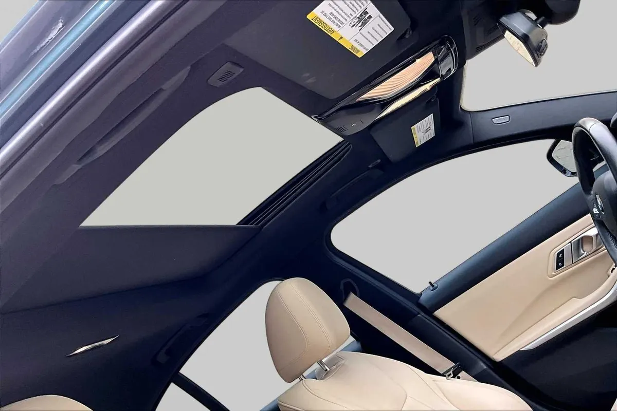 2020 BMW 330i xDrive 330i xDrive thumbnail 14