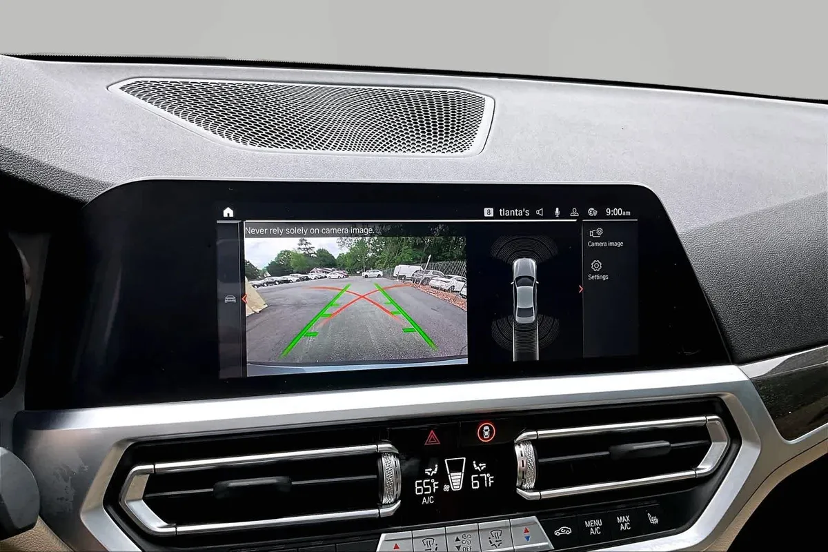 2020 BMW 330i xDrive 330i xDrive thumbnail 27