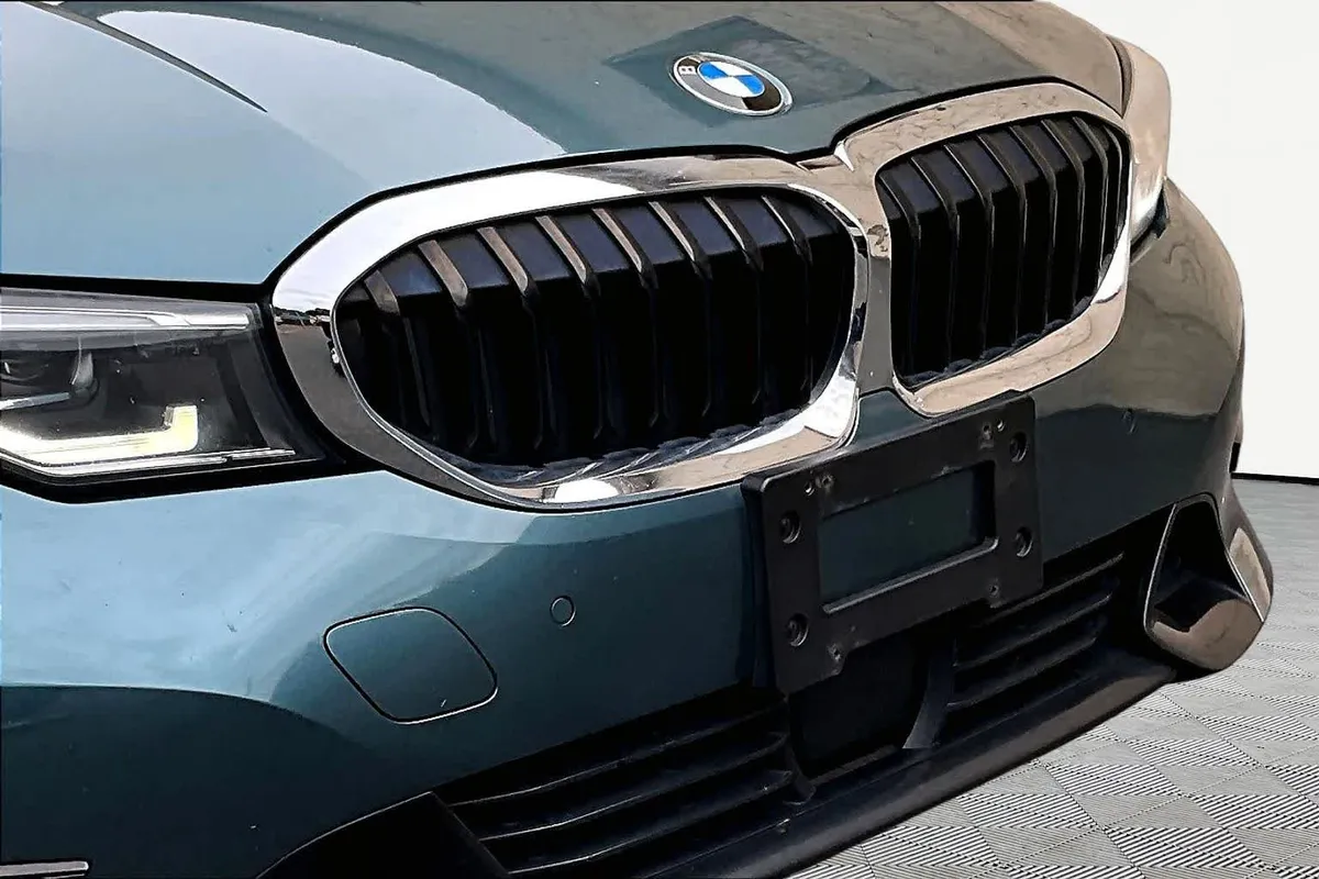 2020 BMW 330i xDrive 330i xDrive thumbnail 30