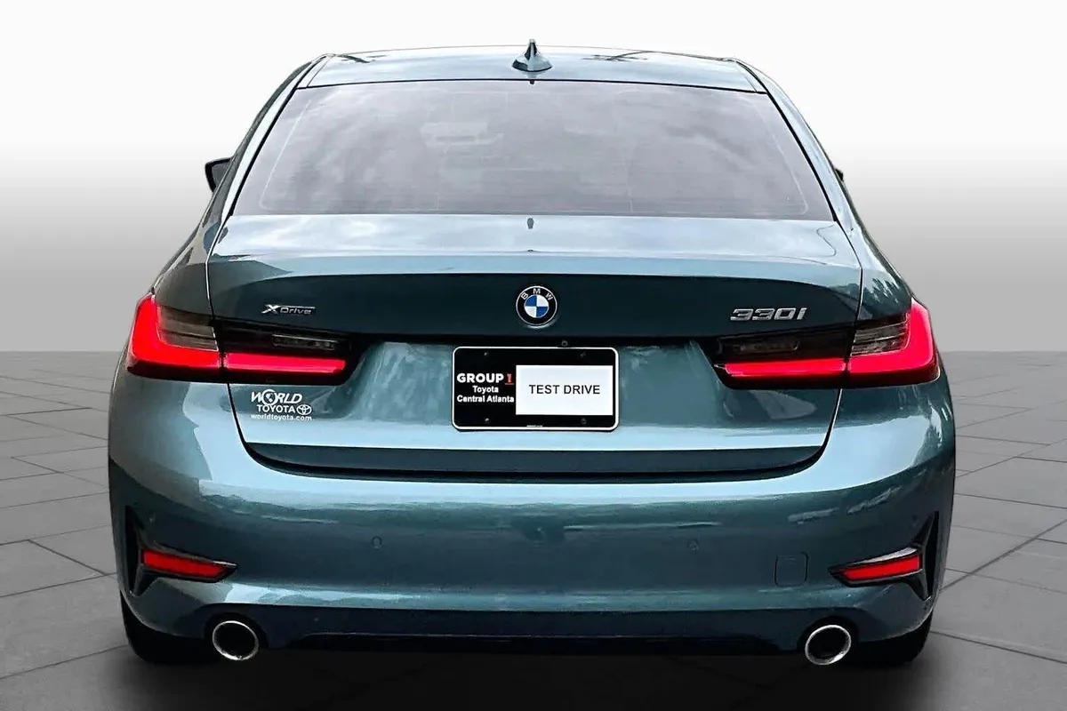 2020 BMW 330i xDrive 330i xDrive thumbnail 5