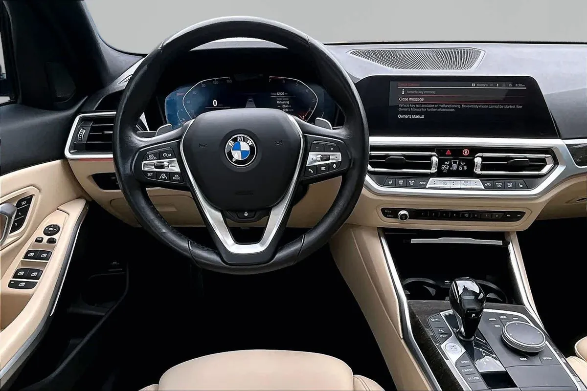 2020 BMW 330i xDrive 330i xDrive thumbnail 6
