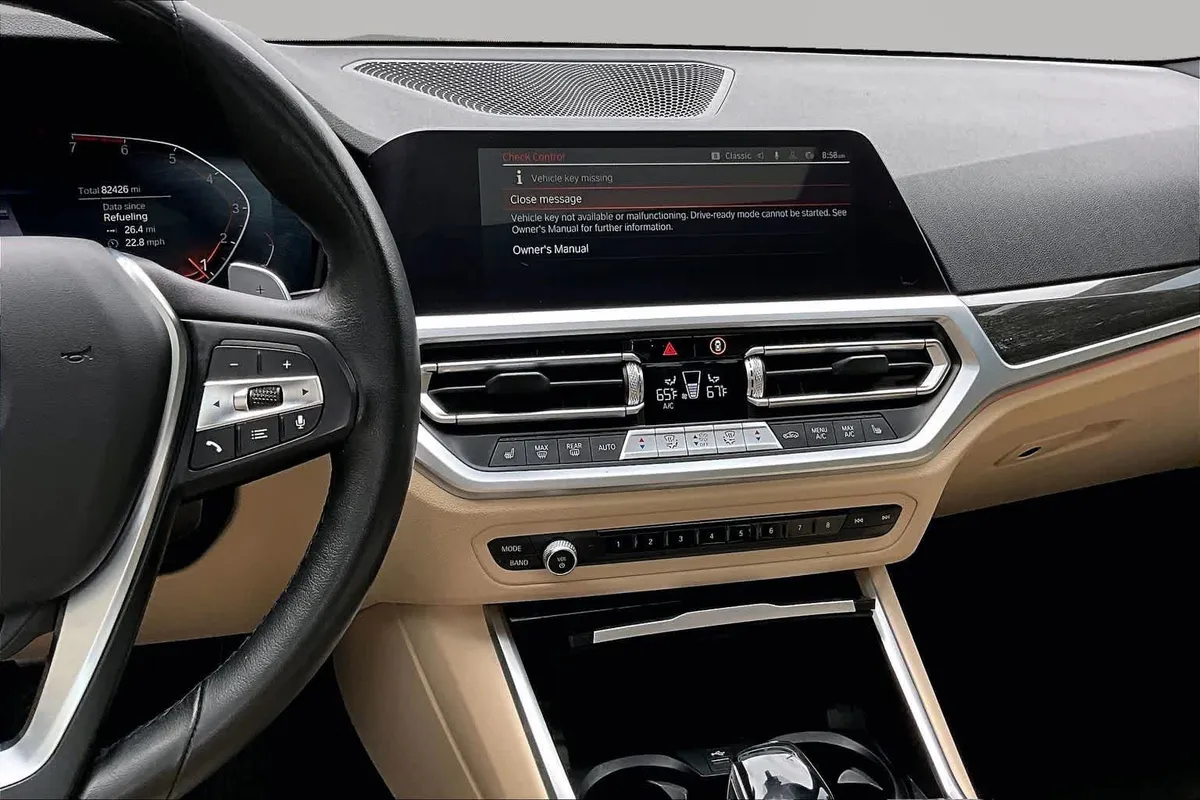 2020 BMW 330i xDrive 330i xDrive thumbnail 7