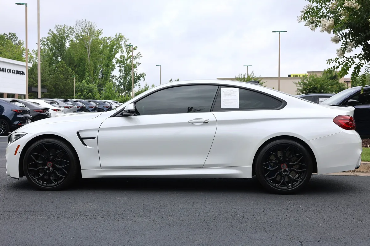 2020 BMW M4 thumbnail 2