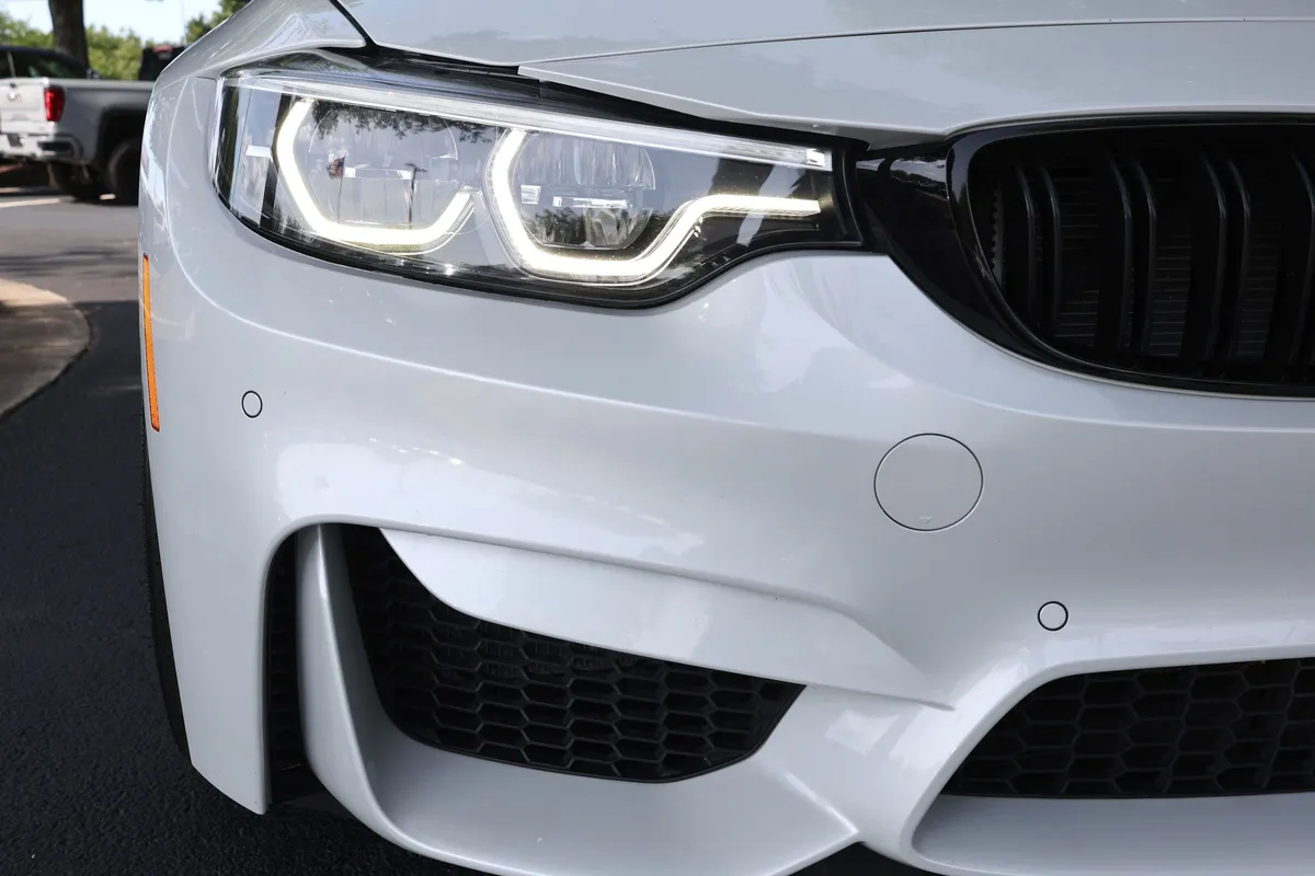 2020 BMW M4 thumbnail 33