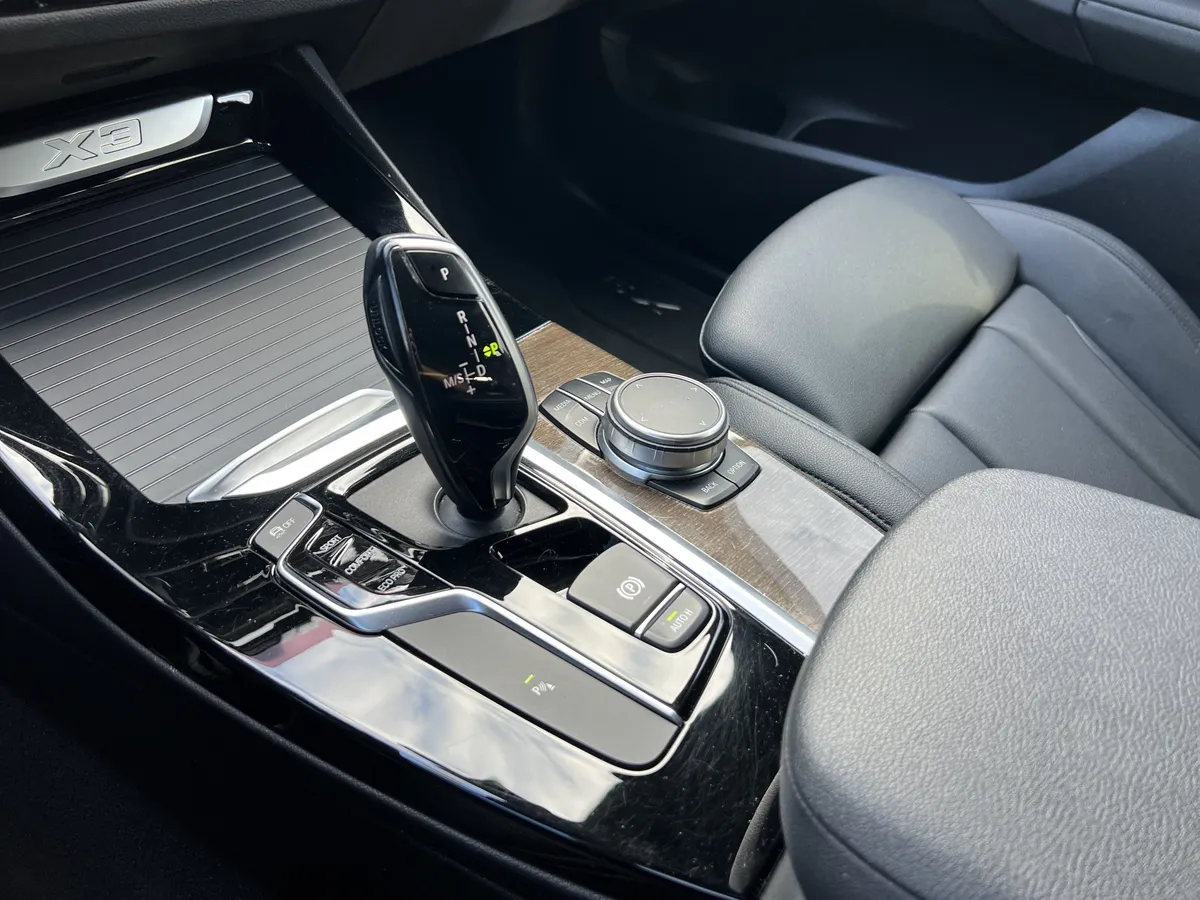 2020 BMW X3 sDrive30i thumbnail 25