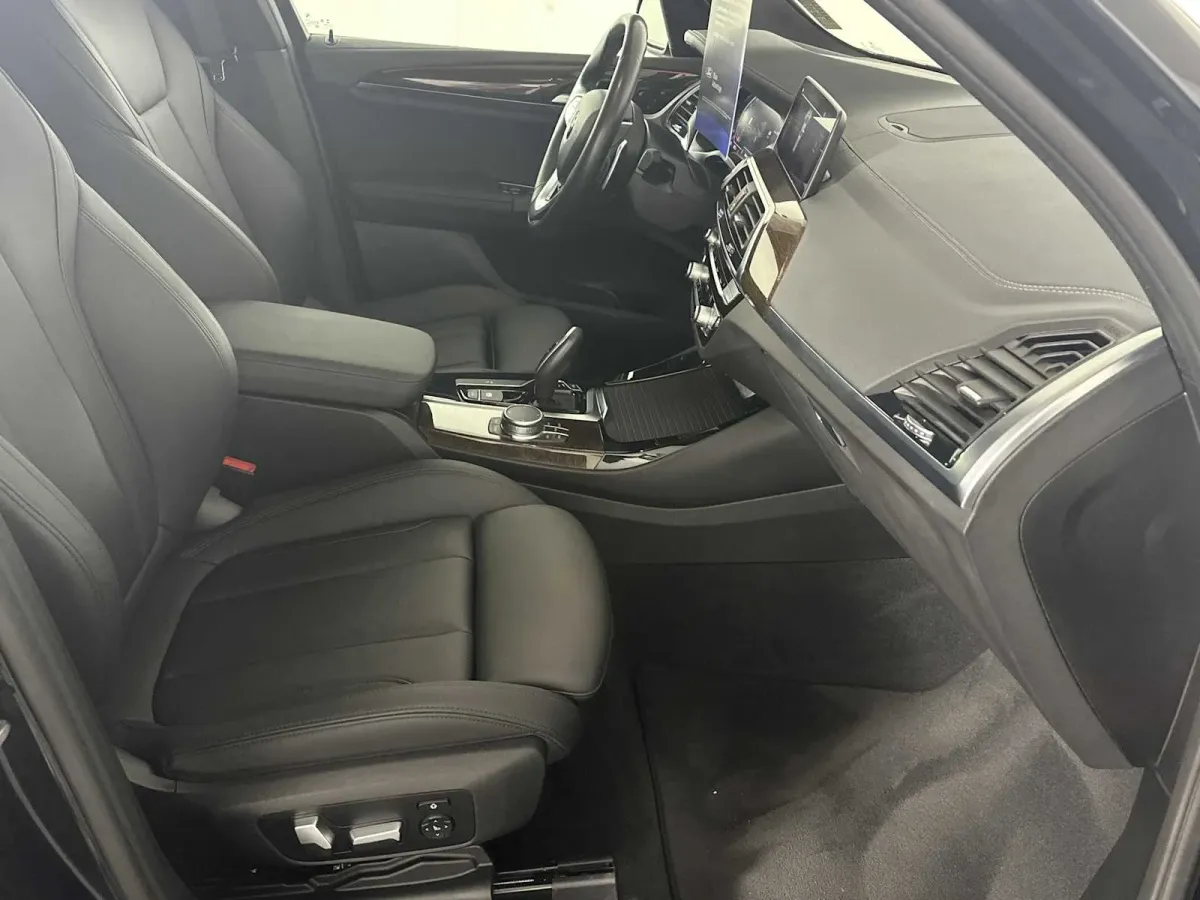 2020 BMW X3 sDrive30i thumbnail 16