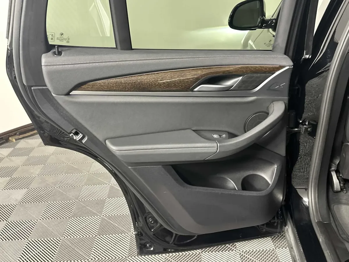 2020 BMW X3 sDrive30i thumbnail 24