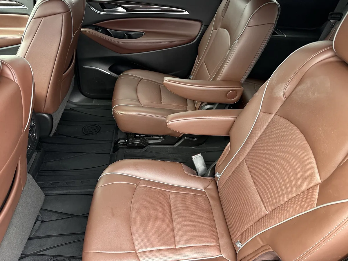 2020 Buick Enclave Avenir thumbnail 18