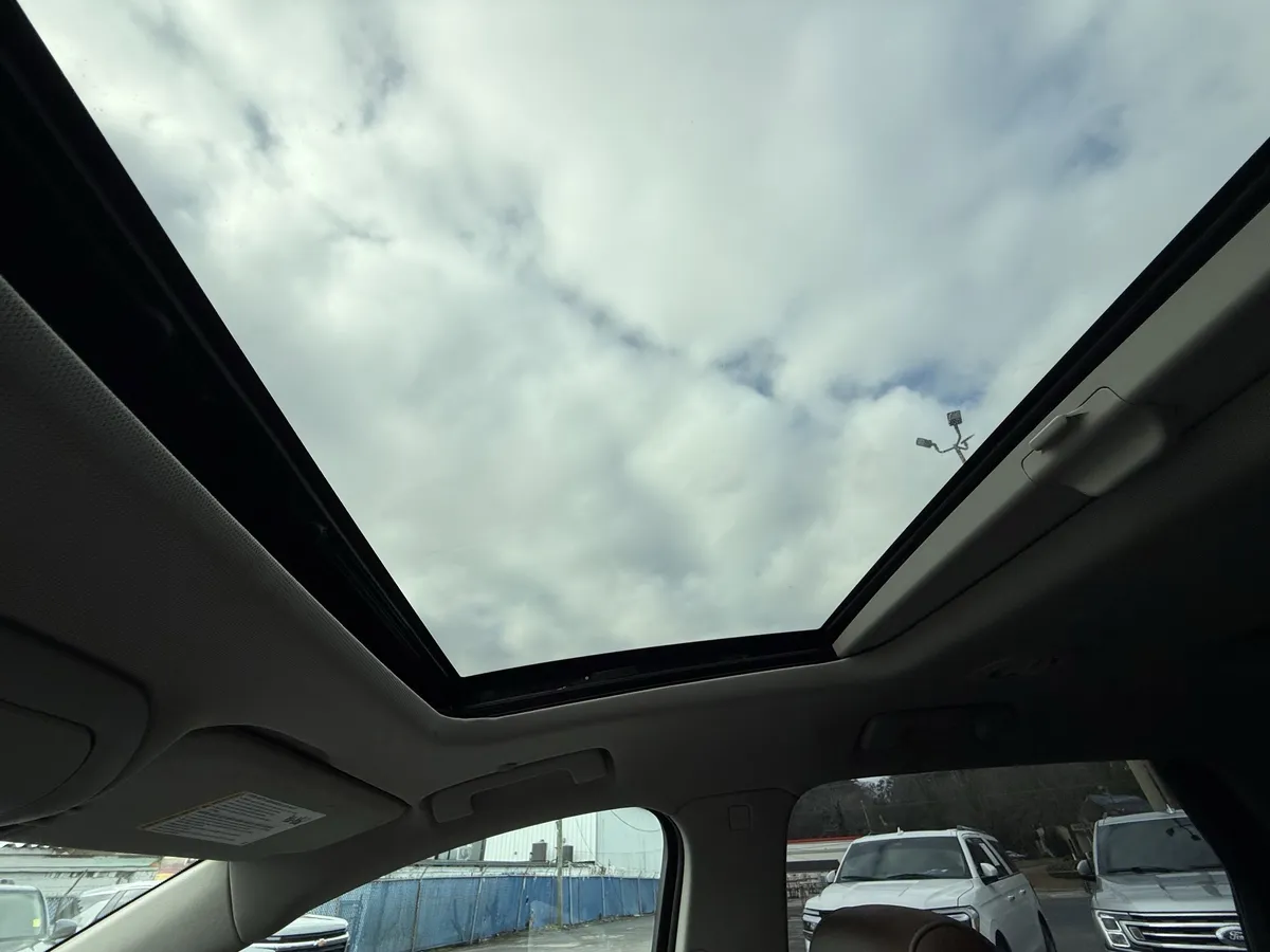 2020 Buick Enclave Avenir thumbnail 28