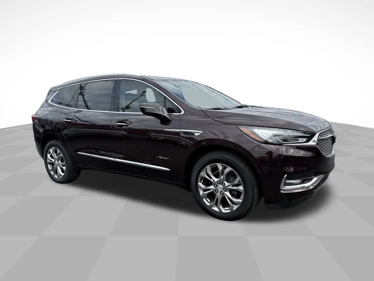 2020 Buick Enclave Avenir thumbnail 3
