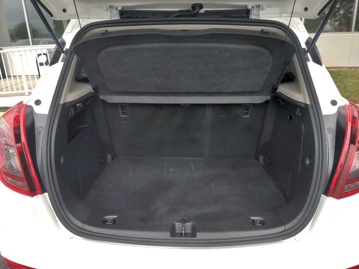 2020 Buick Encore Preferred thumbnail 30