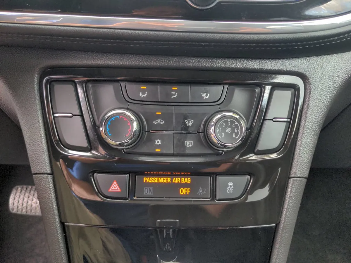 2020 Buick Encore Preferred thumbnail 37