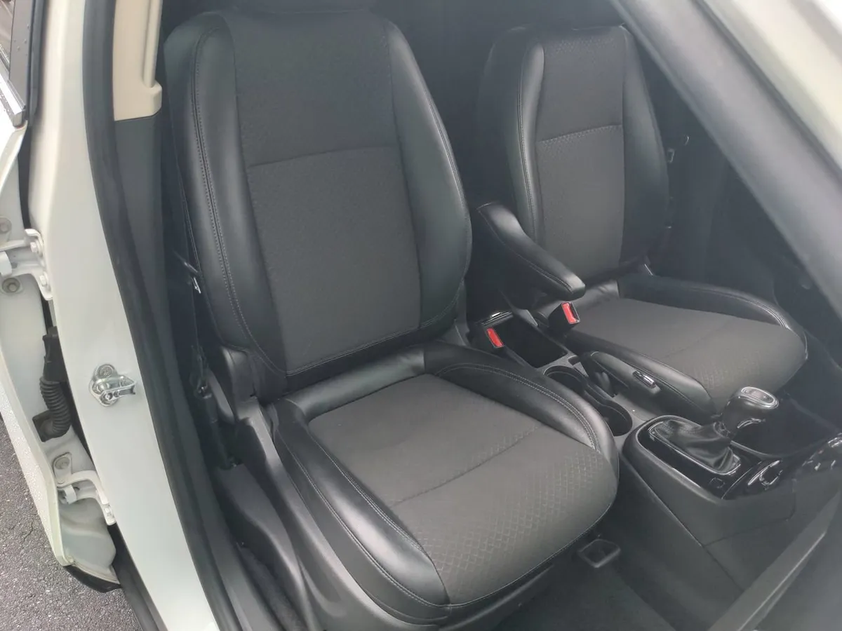 2020 Buick Encore Preferred thumbnail 42