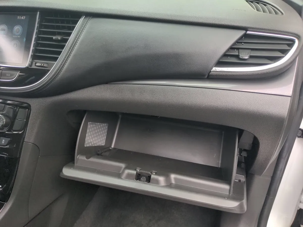 2020 Buick Encore Preferred thumbnail 43