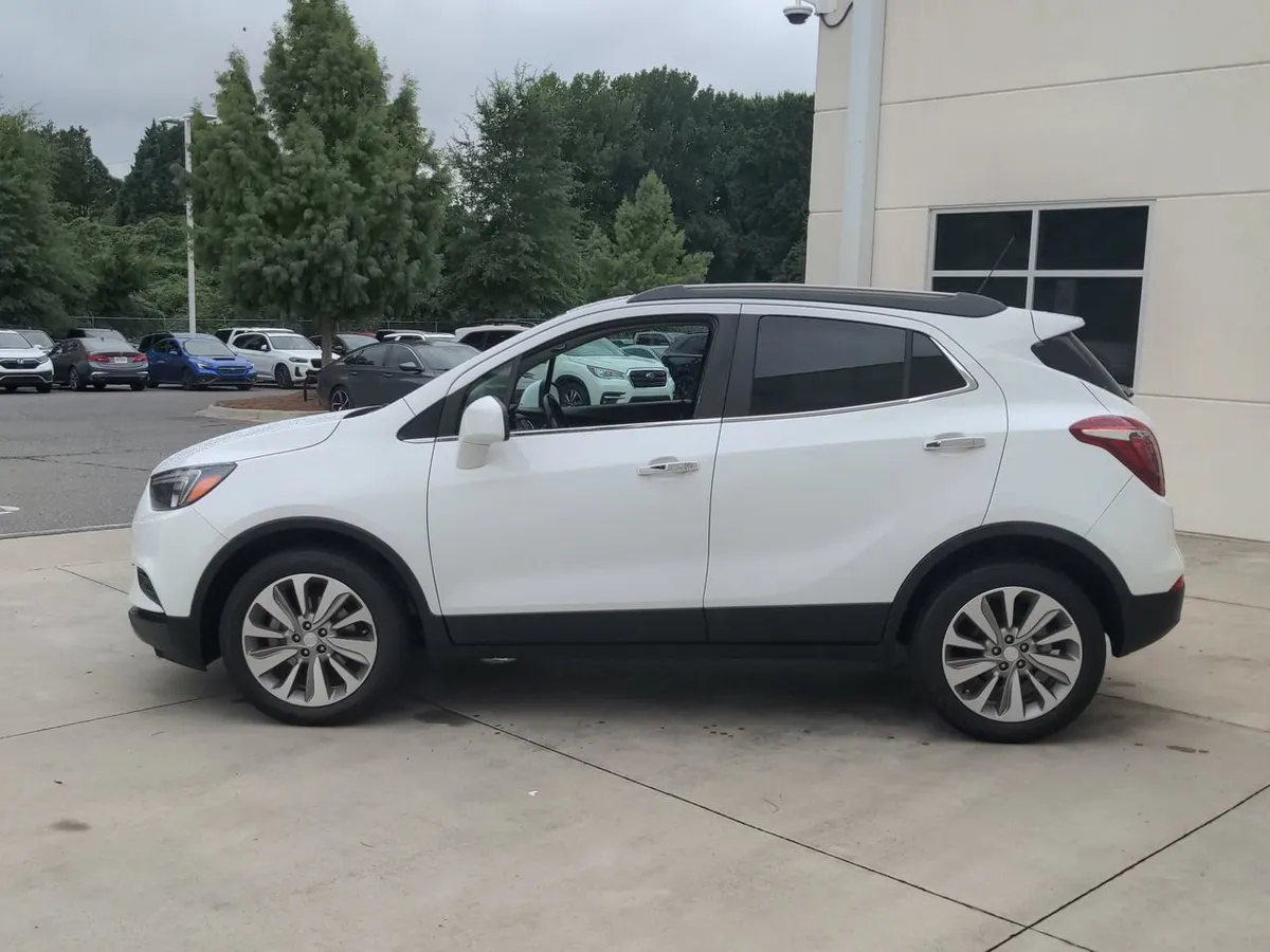2020 Buick Encore Preferred thumbnail 6