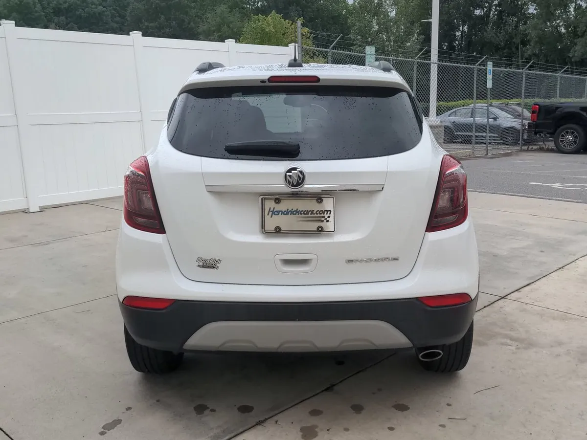 2020 Buick Encore Preferred thumbnail 8