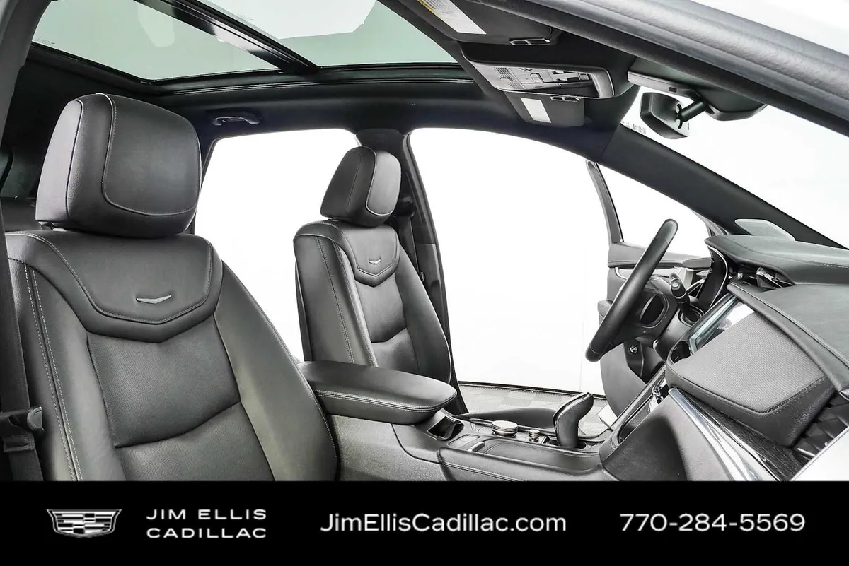 2020 Cadillac XT5 Premium Luxury AWD thumbnail 24
