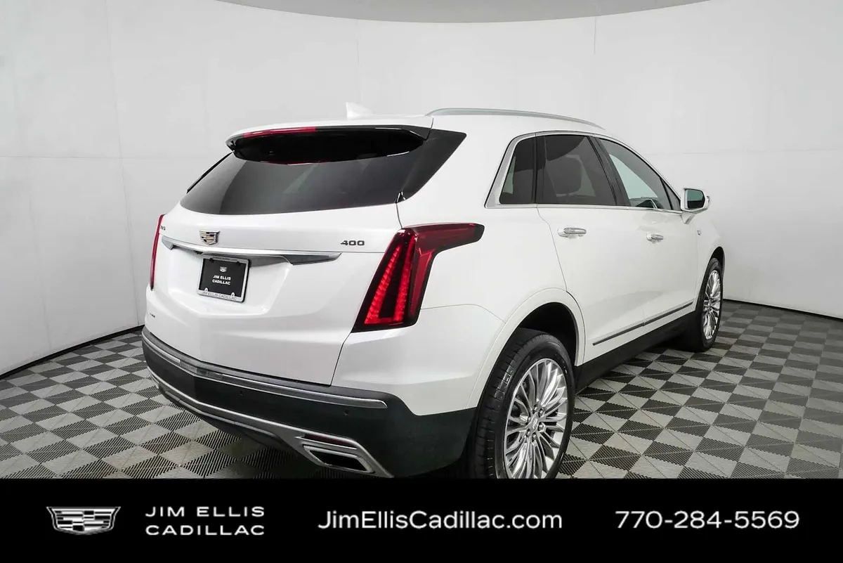 2020 Cadillac XT5 Premium Luxury AWD thumbnail 3
