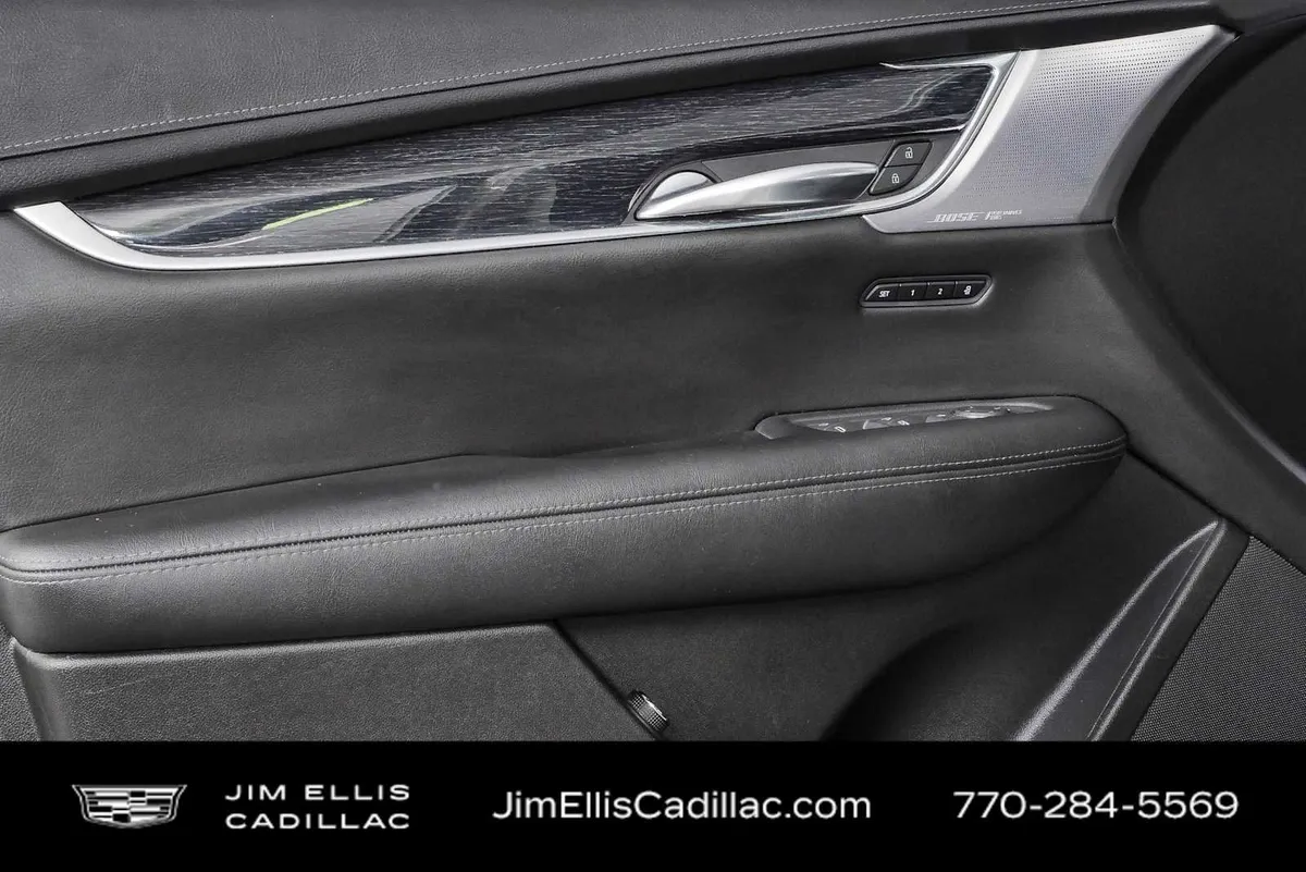 2020 Cadillac XT5 Premium Luxury AWD thumbnail 6