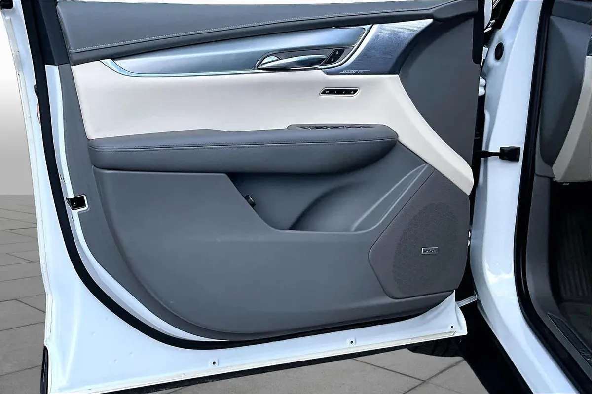 2020 Cadillac XT5 Premium Luxury FWD thumbnail 26