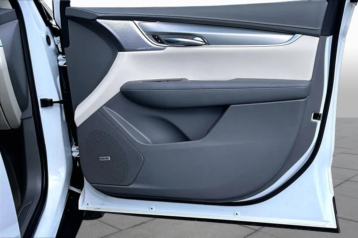 2020 Cadillac XT5 Premium Luxury FWD thumbnail 27