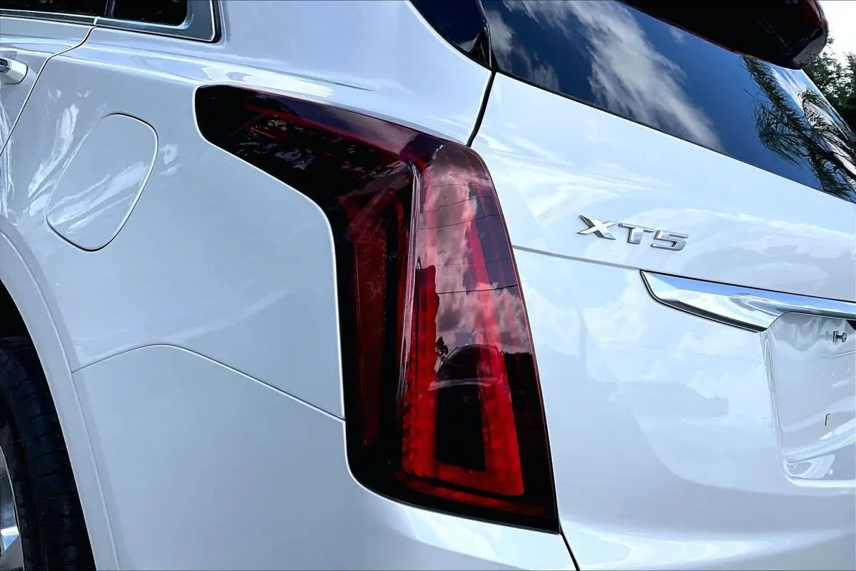2020 Cadillac XT5 Premium Luxury FWD thumbnail 29