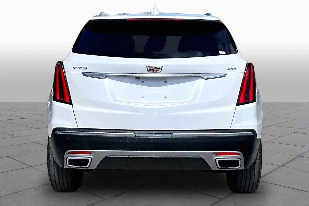 2020 Cadillac XT5 Premium Luxury FWD thumbnail 5