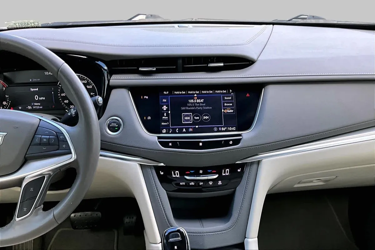2020 Cadillac XT5 Premium Luxury FWD thumbnail 7