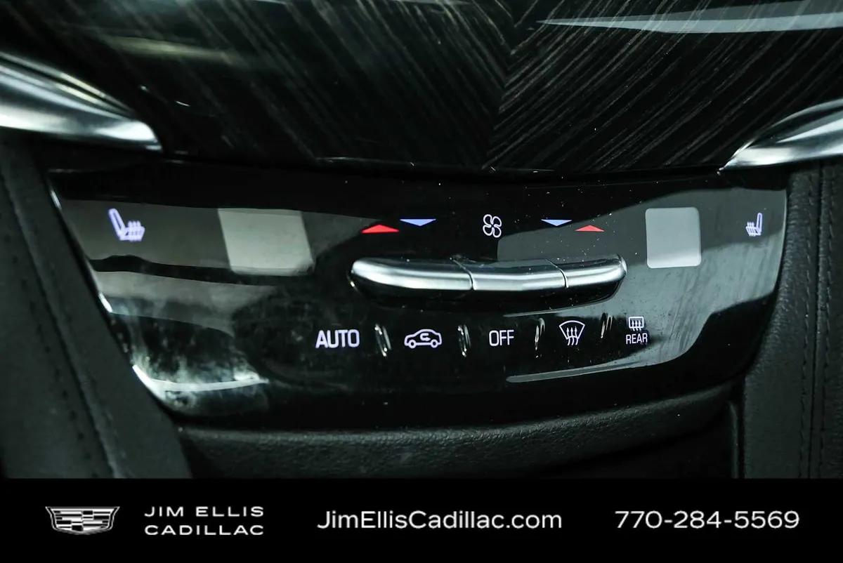 2020 Cadillac XT6 FWD Premium Luxury thumbnail 16