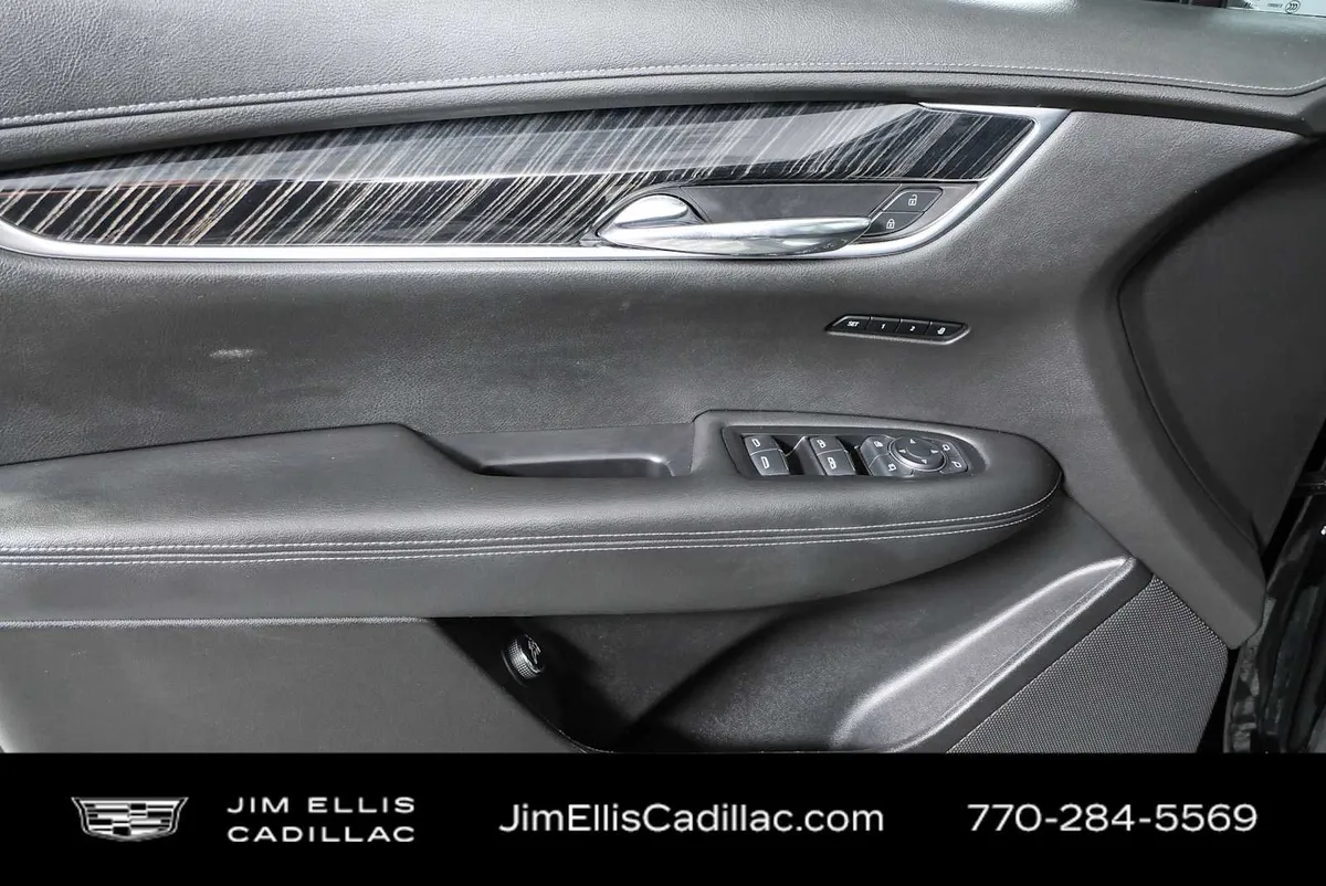 2020 Cadillac XT6 FWD Premium Luxury thumbnail 6