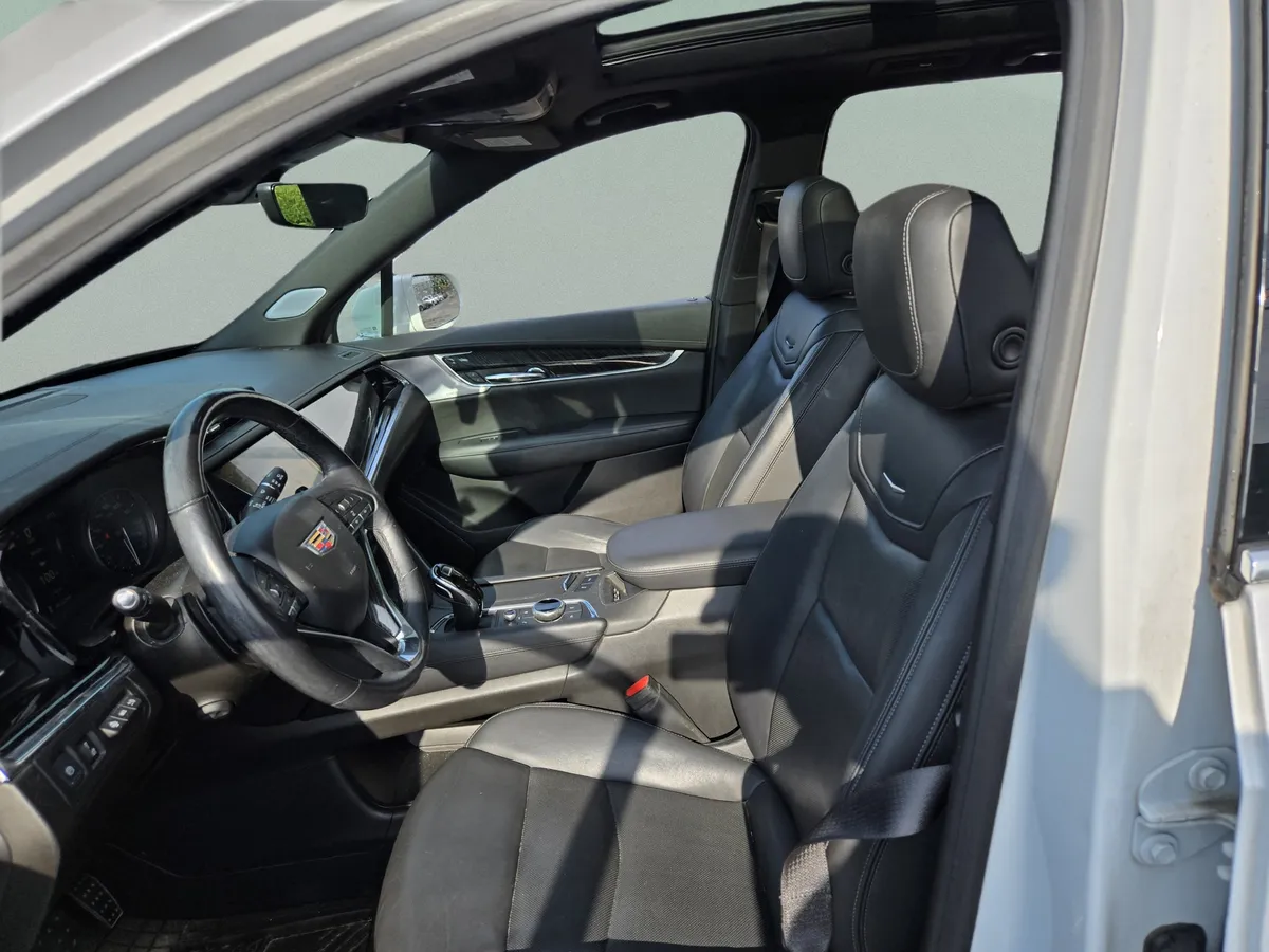 2020 Cadillac XT6 FWD Premium Luxury thumbnail 13