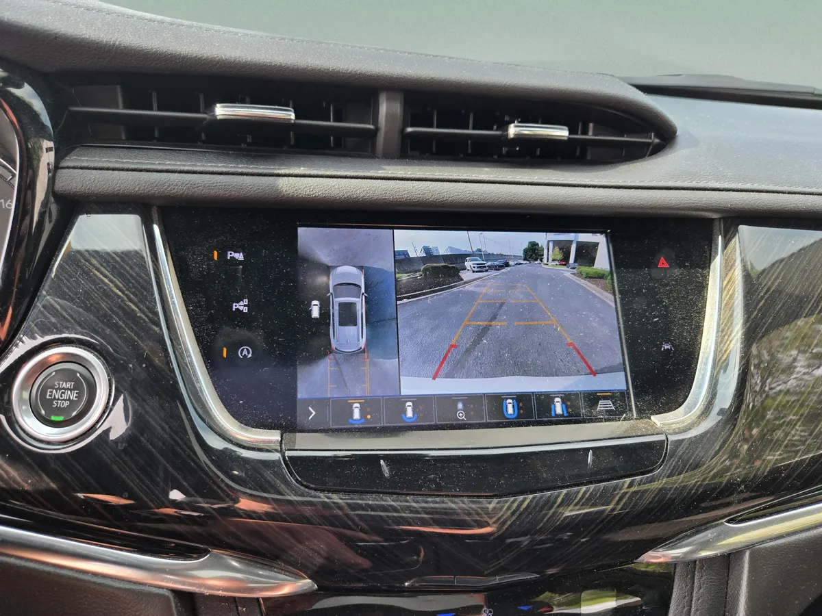 2020 Cadillac XT6 FWD Premium Luxury thumbnail 19