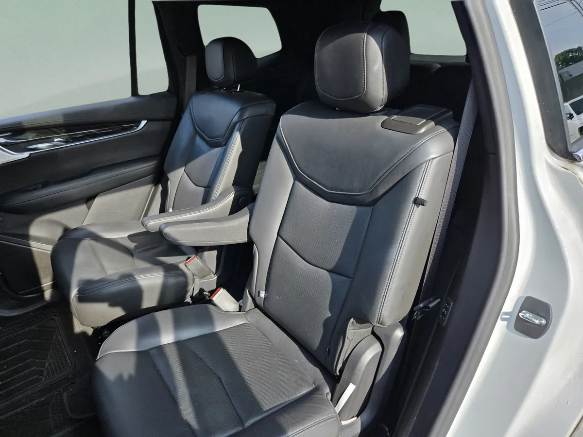 2020 Cadillac XT6 FWD Premium Luxury thumbnail 22