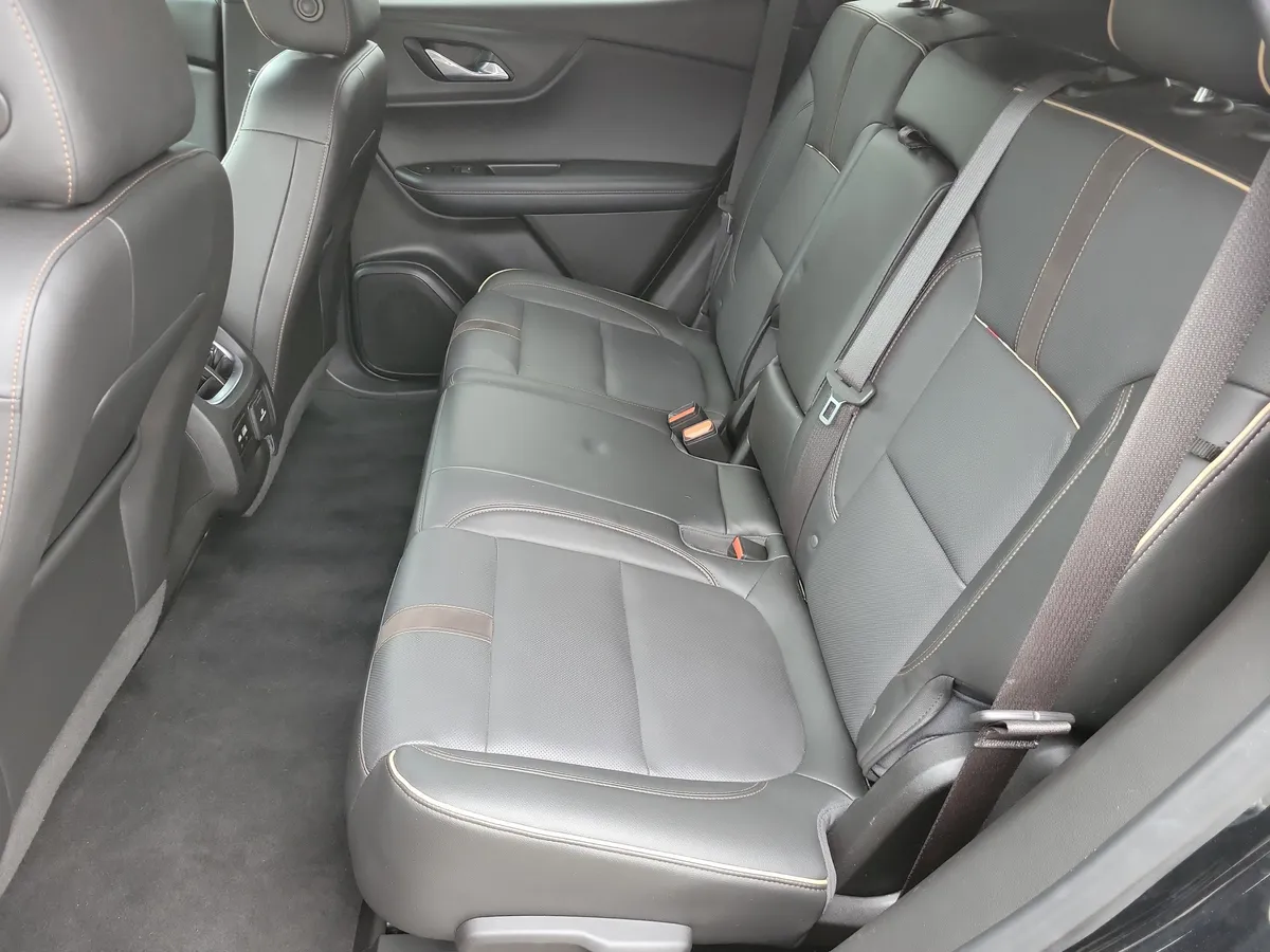 2020 Chevrolet Blazer Premier thumbnail 12