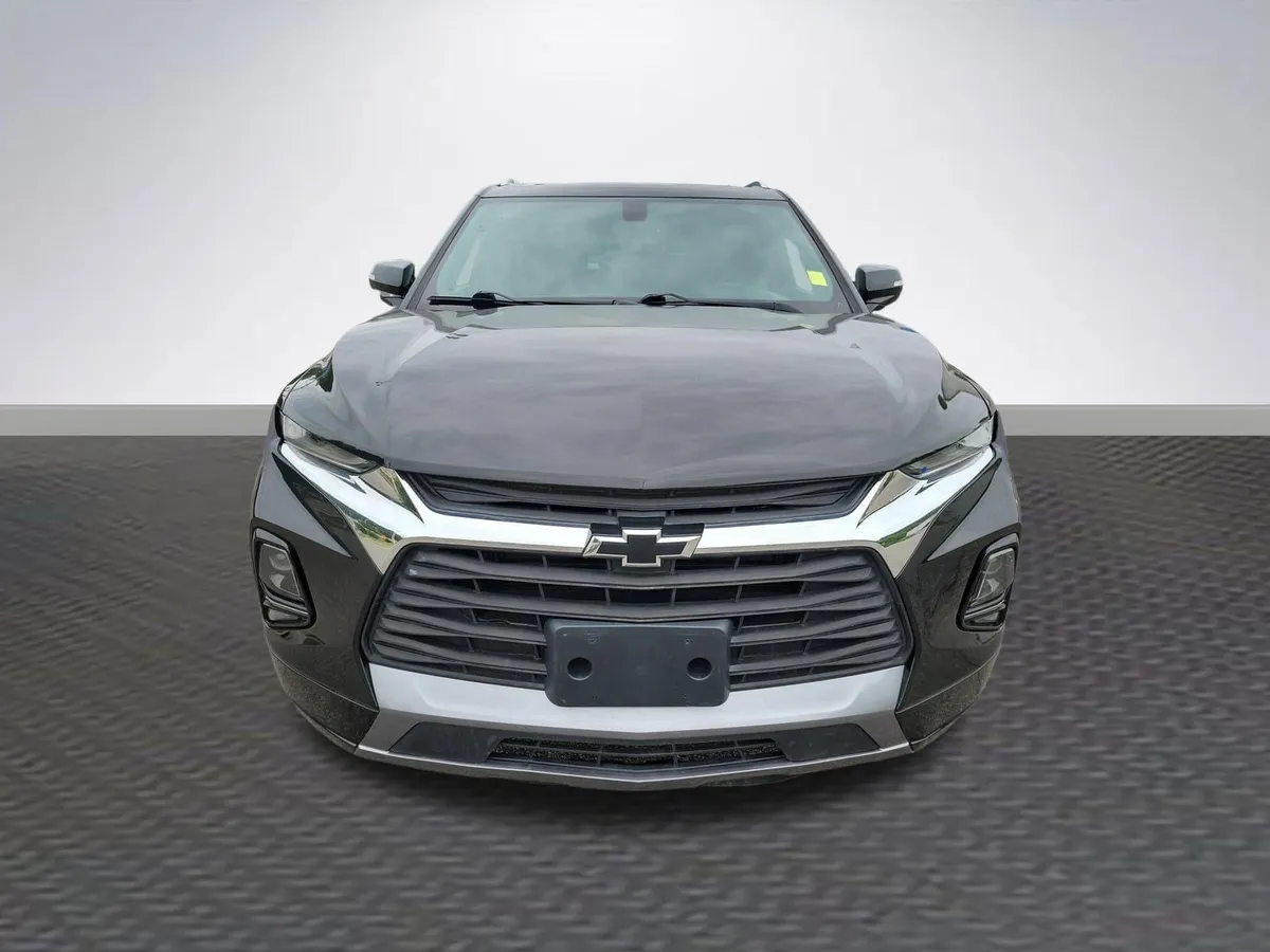 2020 Chevrolet Blazer Premier thumbnail 2